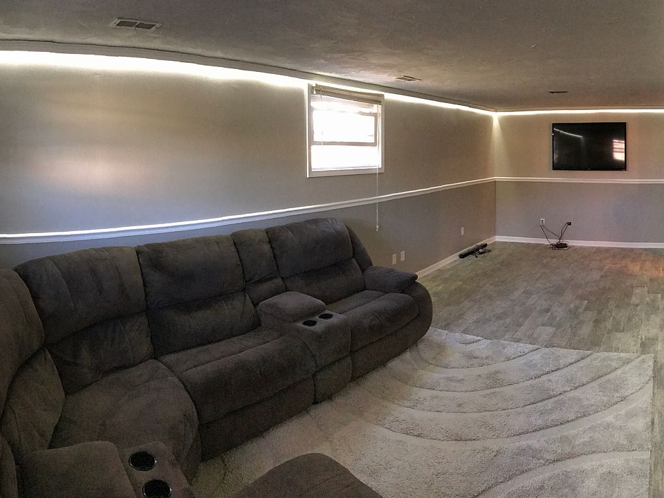 1st image of 4211 Kenyon Ave