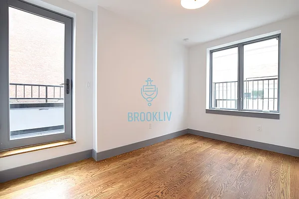 Rented by null | media 18