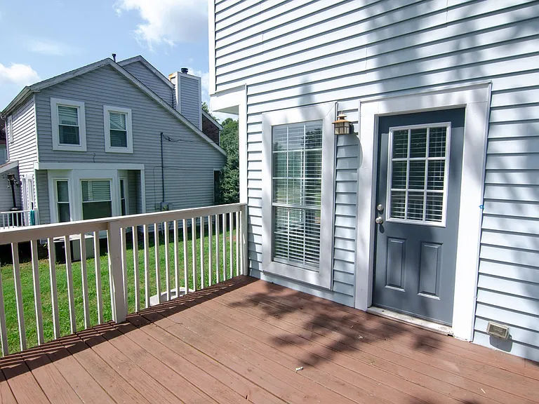5736 Brentwood Meadows Cir — Photo 22