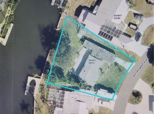 17710 Broadway Ave, Fort Myers Beach, FL 33931