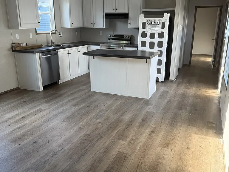1043 J B Walker Rd #2 — Photo 8