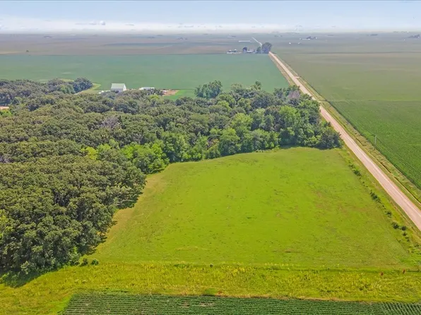 1626 Doolan Ave, Woolstock, IA 50599