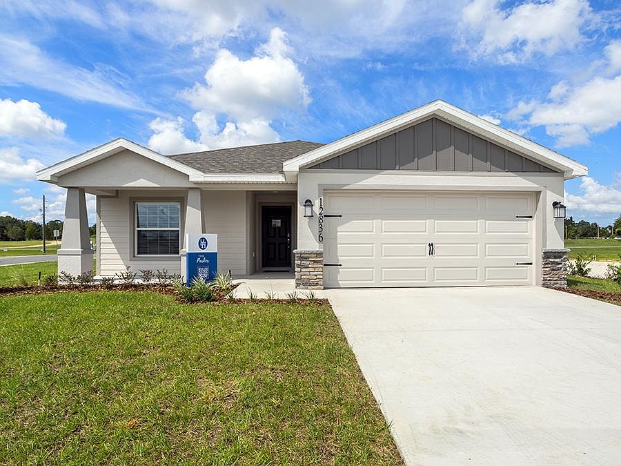 Welcome home to Bennah Oaks by Highland Homes, a neighborhood of new construction homes in Belleview