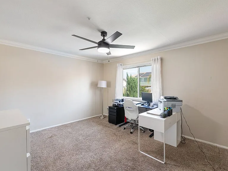 15736 Home Ct — Photo 22