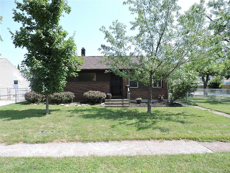 1st image of 5 Delray Dr