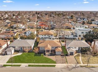 844 Flanders Dr, Valley Stream, NY 11581
