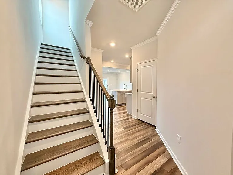 5003 Tura St — Photo 4