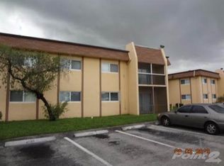 2934 NW 55th Ave APT 1B, Lauderhill, FL 33313