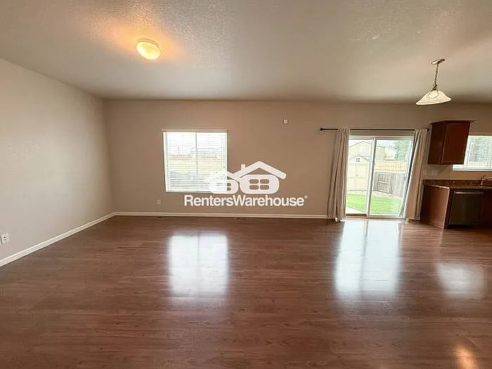 4738 E 95th Ave — Photo 12