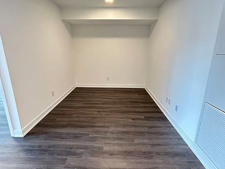609 Sherbourne St #1011 — Photo 4