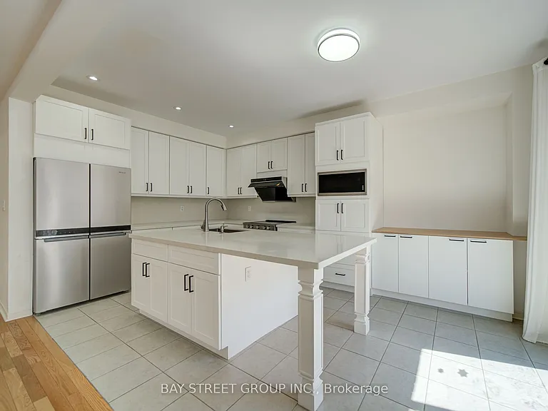 114 Ness Dr — Photo 6