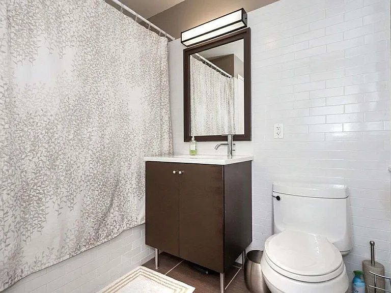 232 Pavonia Ave #322 — Photo 7
