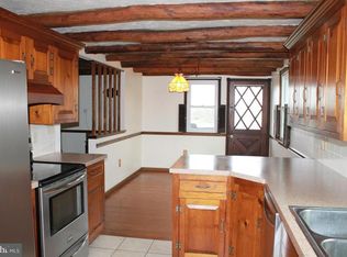 100 Mummert Ave, Hanover, PA 17331