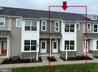 2441 Artesian Way #27, Lancaster, PA 17601