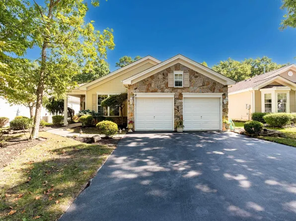 45 Derby Dr, Galloway, NJ 08205