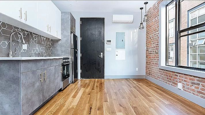 1st image of 449 Saratoga Ave #3B