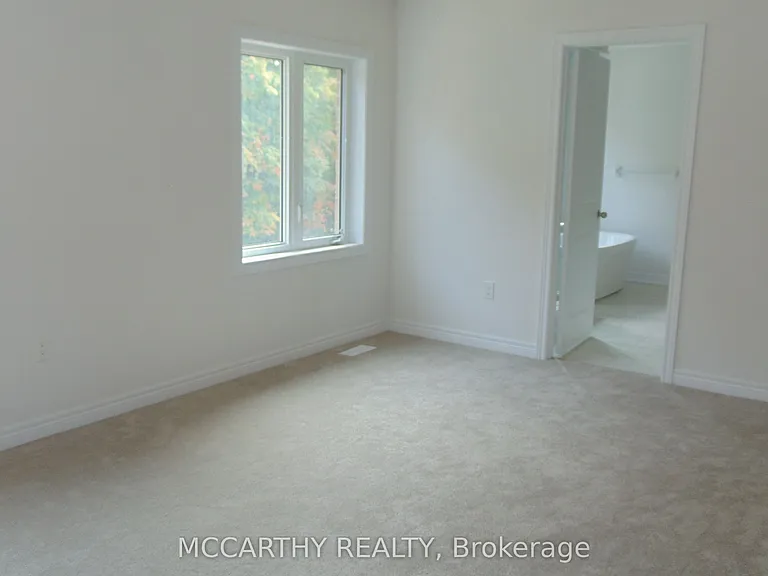 496 Black Cherry Cres — Photo 19