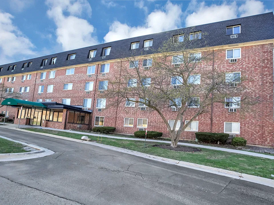 5011 Valley Ln #501
