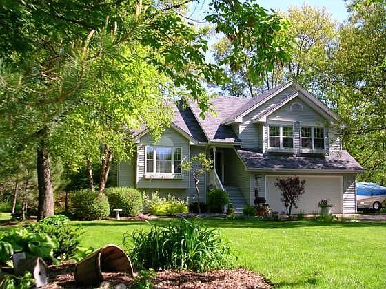 1st image of 7710 Lucy Dr