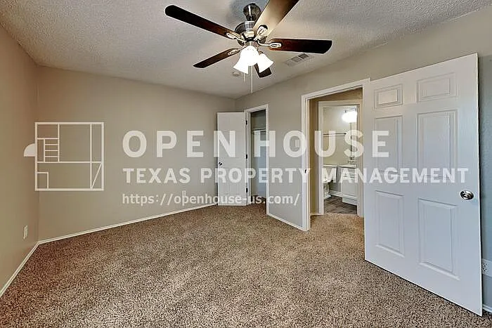 600 Blue Leaf Dr — Photo 15