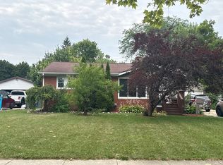 1113 Wallen St, Midland, MI 48642