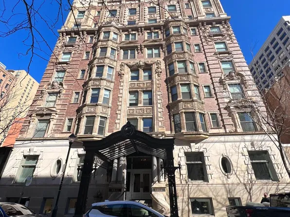 1811 Chestnut St #205, Philadelphia, PA 19103