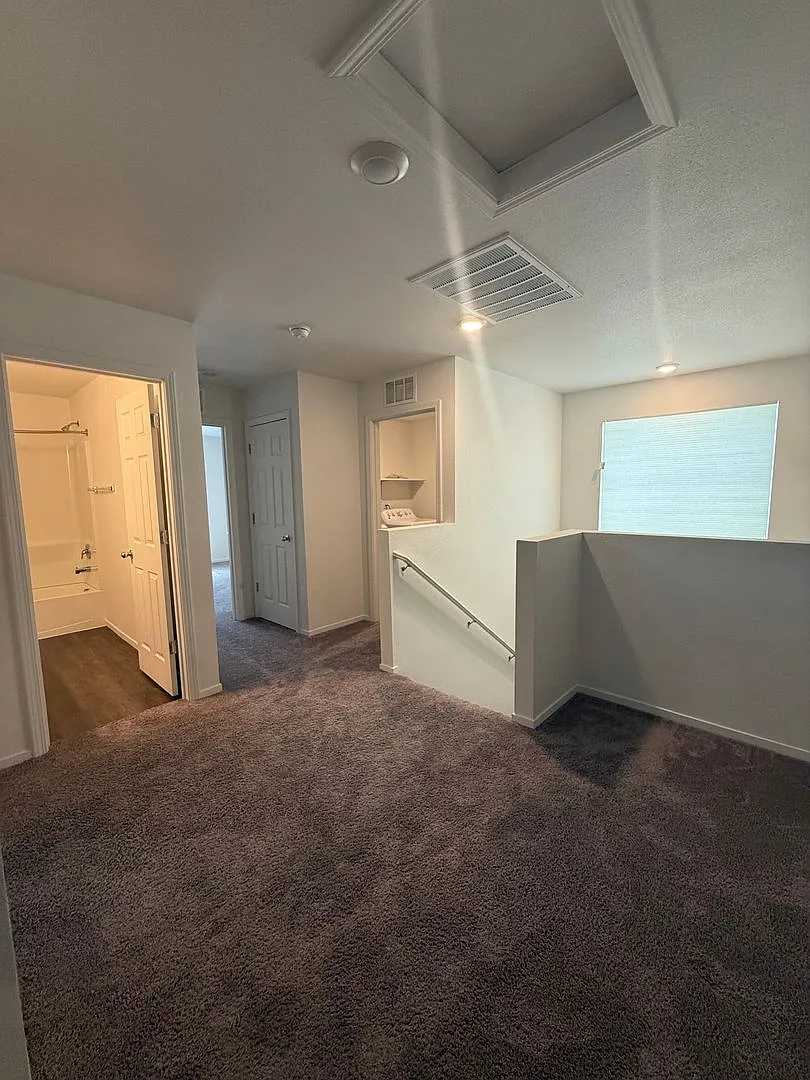 3-Bed, 2.5-Bath Townhome in North Reno — Photo 4
