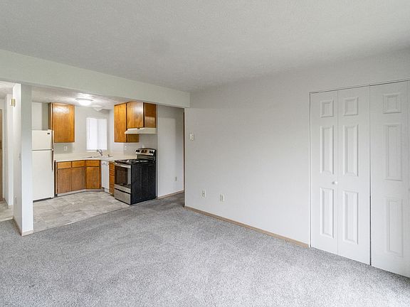 5th image of 2307 W Cleveland Ave #4