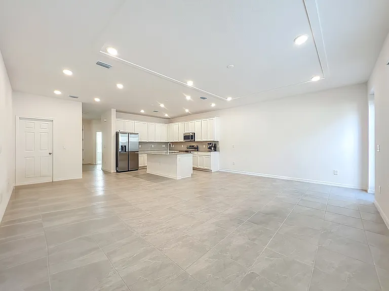 7025 Twilight Bay Dr — Photo 7
