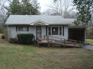 44 Harris St, Camden, TN 38320