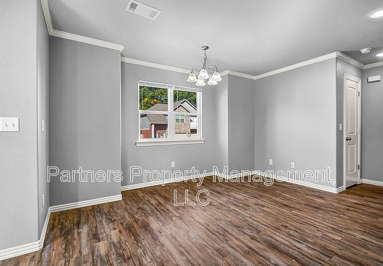 1256 N Sicily Ln — Photo 9