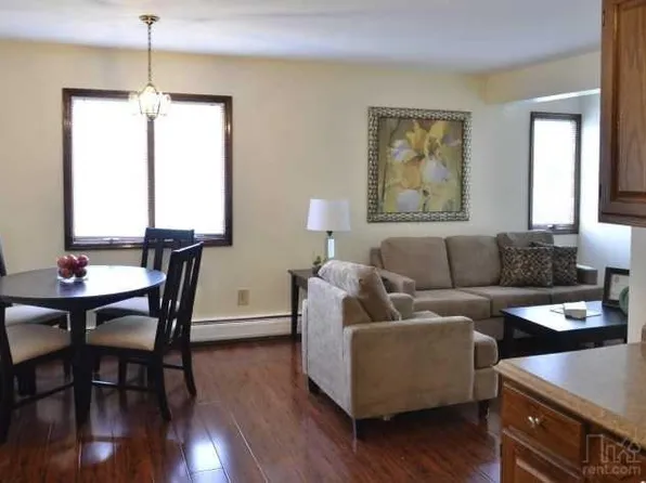 625 Fairfield Ave APT 104, Bridgeport, CT 06604