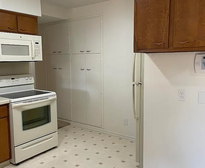 611 S Palm Ave #K — Photo 7