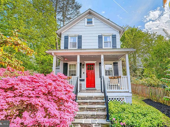 3rd image of 603 Cedarcroft Rd