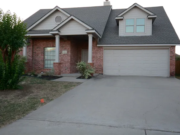 3004 Glenwood Ct, Aubrey, TX 76227