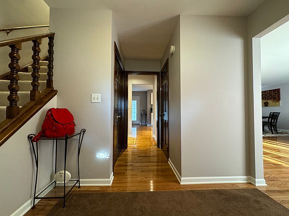 4th image of 1506 Carlisle Ln