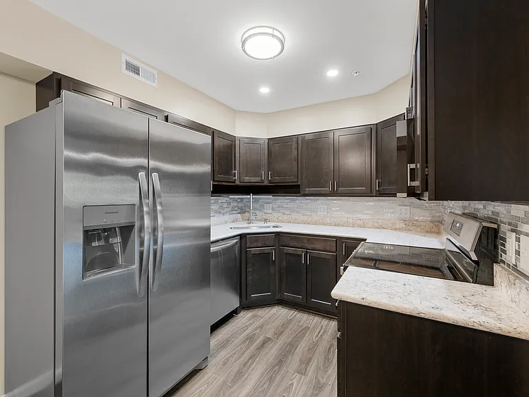 1325 Prospect Village Ln #D — Photo 8