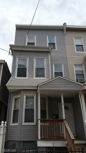 1st image of 734 Stuyvesant Ave