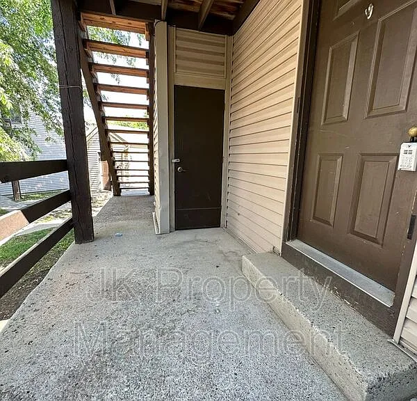 401 50th St S #3 — Photo 33