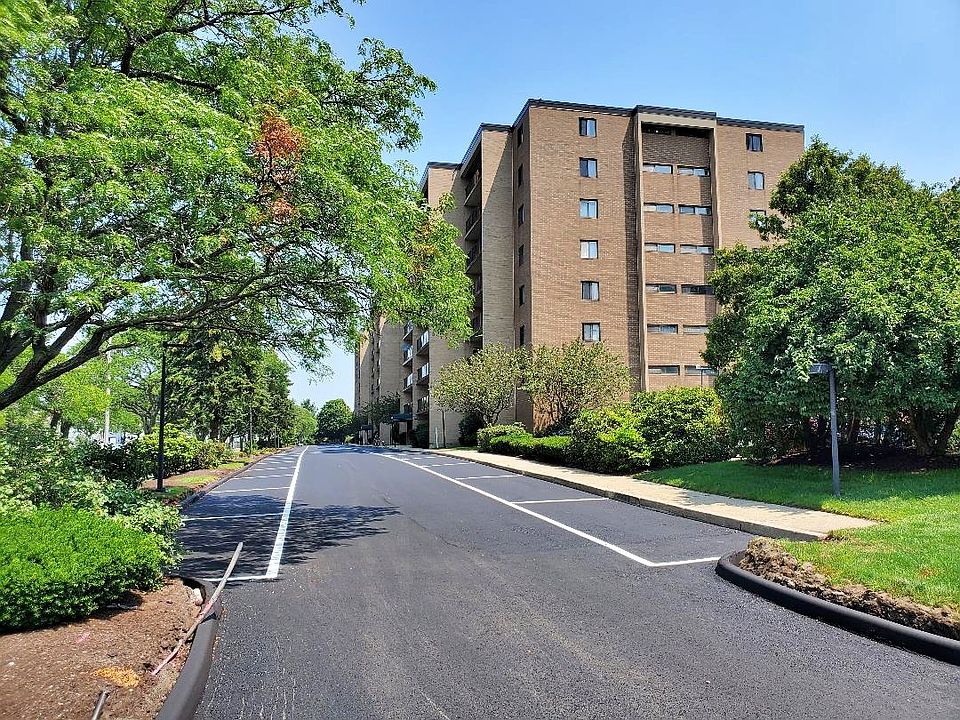 1st image of 175 Quincy Shore Dr APT B55