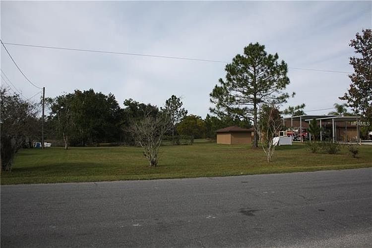 2nd image of 6 Babbitt Ave