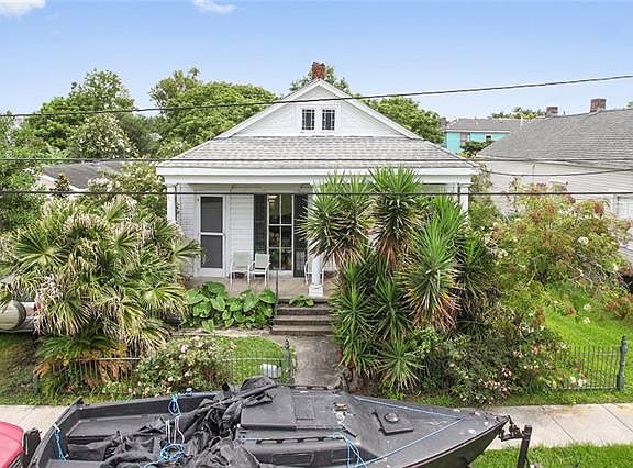 4th image of 4725 Dauphine St