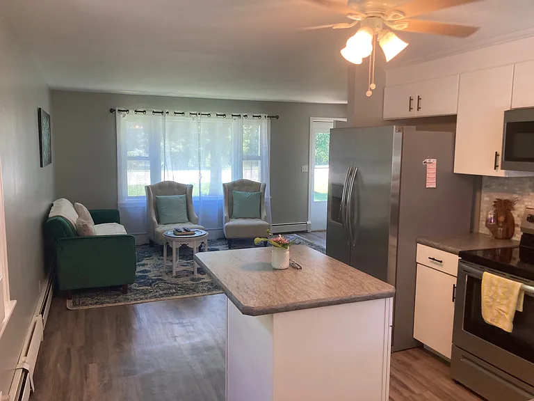 1463 Lake Rd — Photo 13