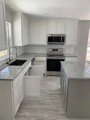 430 W Morgan St — Photo 3