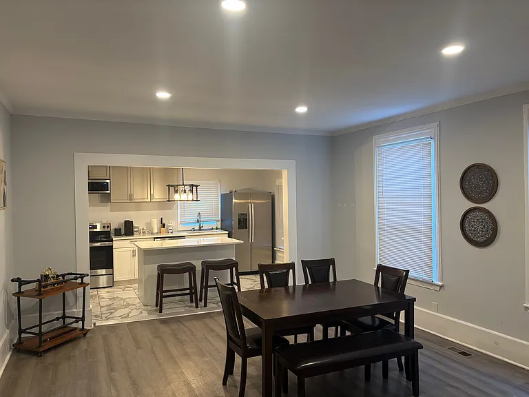 1337 Duncan Ave — Photo 8