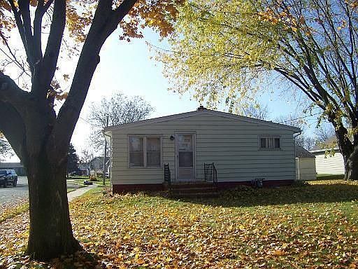 1st image of 631 Highland Ave