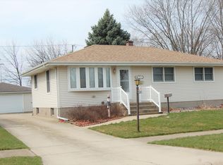 9202 O'Day Dr, Highland, IN 46322