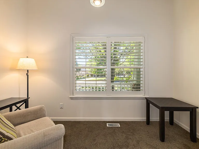 4052 S Mill Site Ave — Photo 17