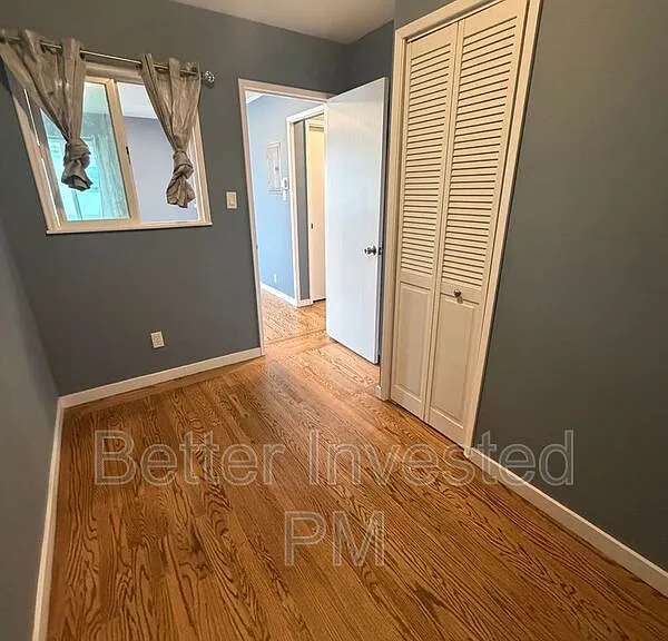 2400 39th Ave #5 — Photo 17