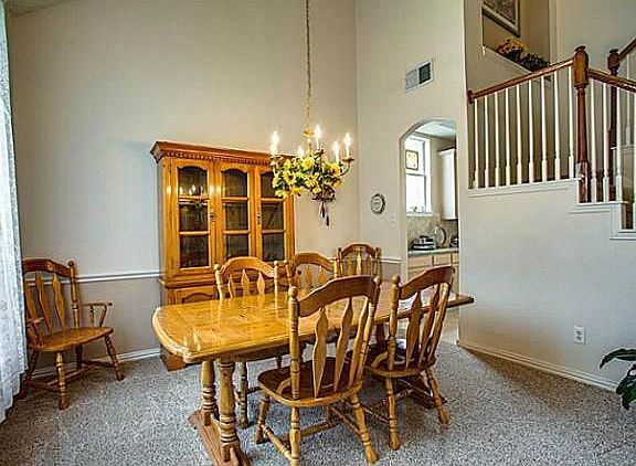 4th image of 1401 Cedar Bluff Ln